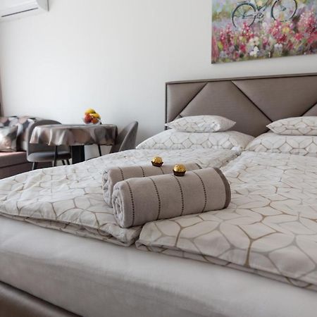 Aliz Apartman Mişcolţ Exterior foto