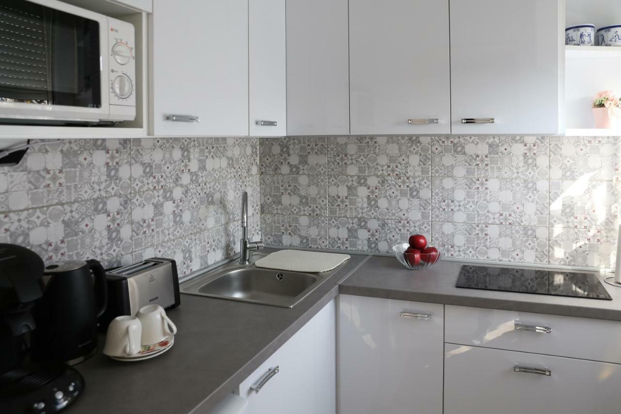 Aliz Apartman Mişcolţ Exterior foto